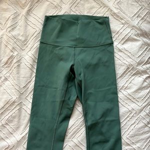 Teal Lululemon Wonder Under Leggings